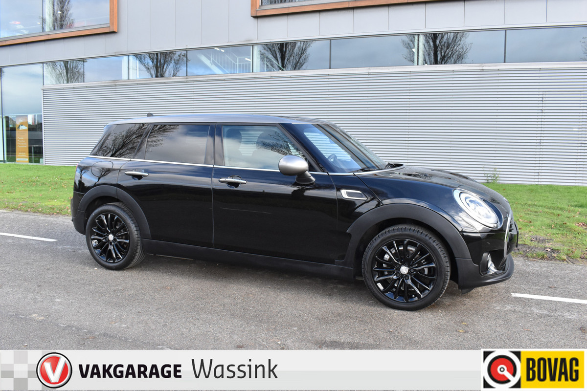 MINI Clubman 1.5 Cooper Pepper Automaat Navigatie Keyless-go Leer interieur MINI Clubman 1.5 Cooper Pepper Automaat Navigatie Keyless-go Leer interieur