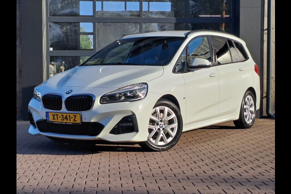 BMW 2 Serie Gran Tourer 218i 7p. High Executive | Leder | Trekhaak | M-pakket | Head-up | Camera | Stoelverwarming |