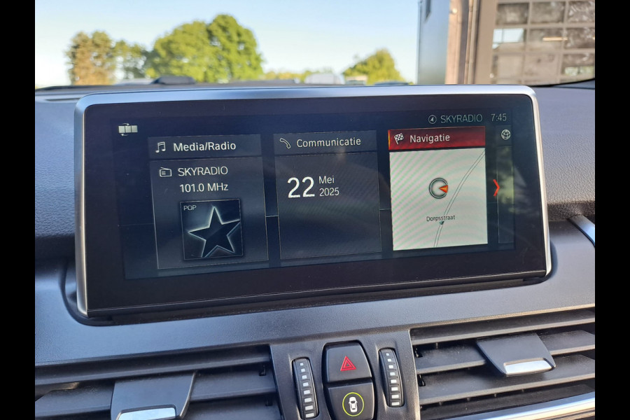 BMW 2 Serie Gran Tourer 218i 7p. High Executive | Leder | Trekhaak | M-pakket | Head-up | Camera | Stoelverwarming |