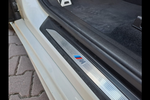 BMW 2 Serie Gran Tourer 218i 7p. High Executive | Leder | Trekhaak | M-pakket | Head-up | Camera | Stoelverwarming |