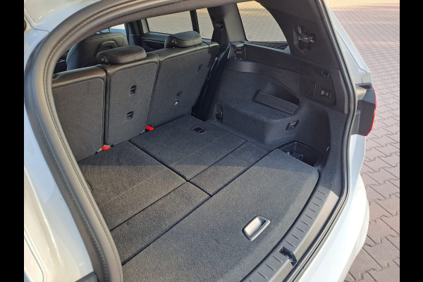BMW 2 Serie Gran Tourer 218i 7p. High Executive | Leder | Trekhaak | M-pakket | Head-up | Camera | Stoelverwarming |