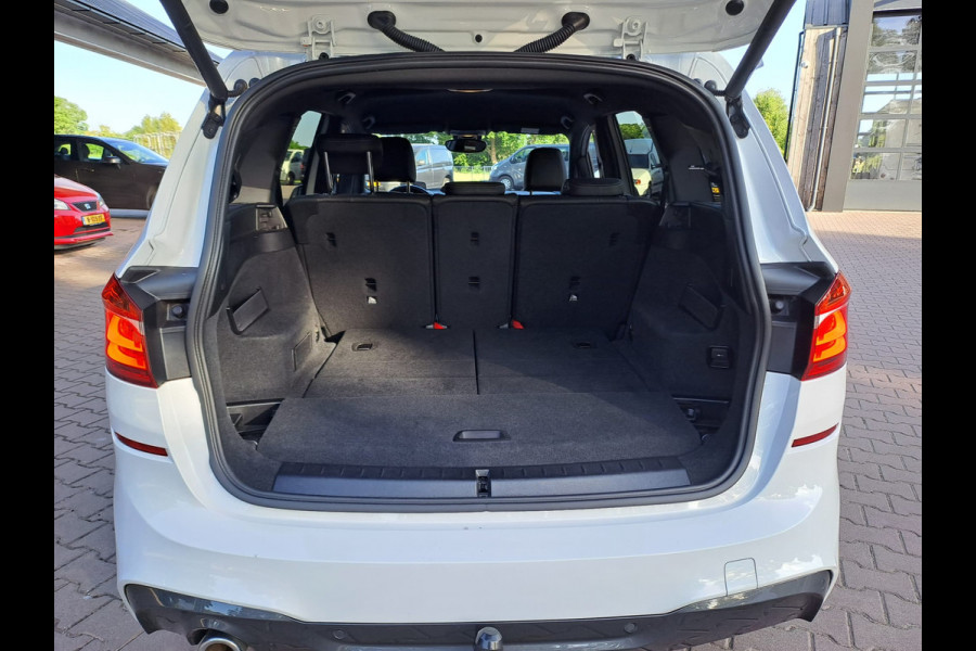 BMW 2 Serie Gran Tourer 218i 7p. High Executive | Leder | Trekhaak | M-pakket | Head-up | Camera | Stoelverwarming |