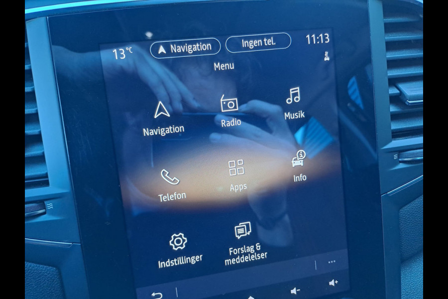 Renault MEGANE Estate 1.6 E-Tech Plug-In Hybrid 160 R.S. Line | Navi | Stoelverwarming | Trekhaak | HUD | ACC | LED |