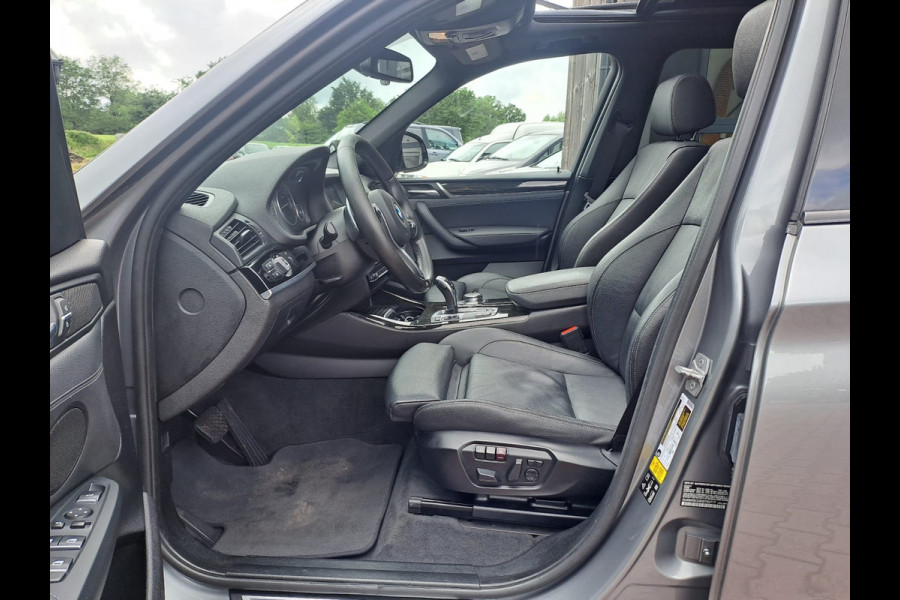 BMW X3 xDrive28i High Executive xLine Edition | Automaat | Trekhaak | Pano | Stoelverwarming | Leder |