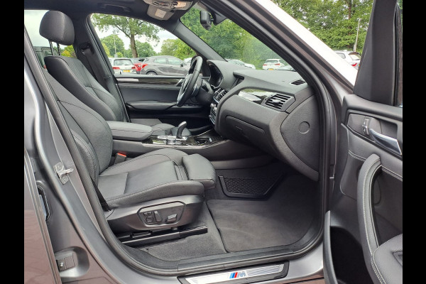 BMW X3 xDrive28i High Executive xLine Edition | Automaat | Trekhaak | Pano | Stoelverwarming | Leder |