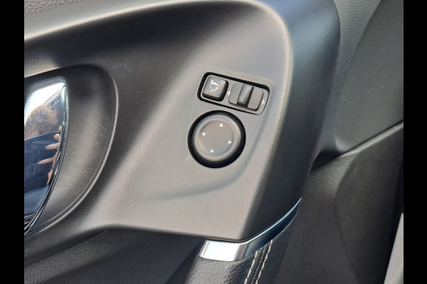 Renault Kadjar 1.2 TCe Extase | Automaat | Trekhaak | Keyless | PDC | Cruise | Focal | Leder |