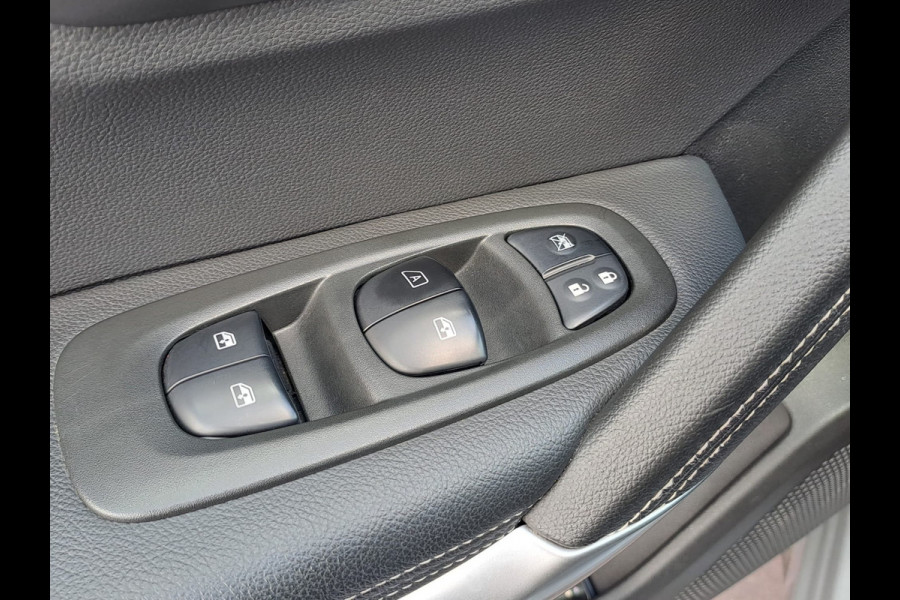 Renault Kadjar 1.2 TCe Extase | Automaat | Trekhaak | Keyless | PDC | Cruise | Focal | Leder |