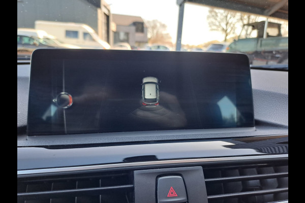 BMW 3 Serie Touring 318i Centennial Executive | Automaat | LED | Cruise | Navi | PDC | Sport Line | LMV |