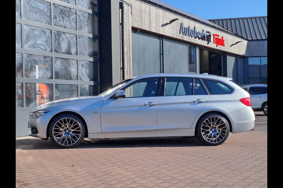 BMW 3 Serie Touring 318i Centennial Executive | Automaat | LED | Cruise | Navi | PDC | Sport Line | LMV |