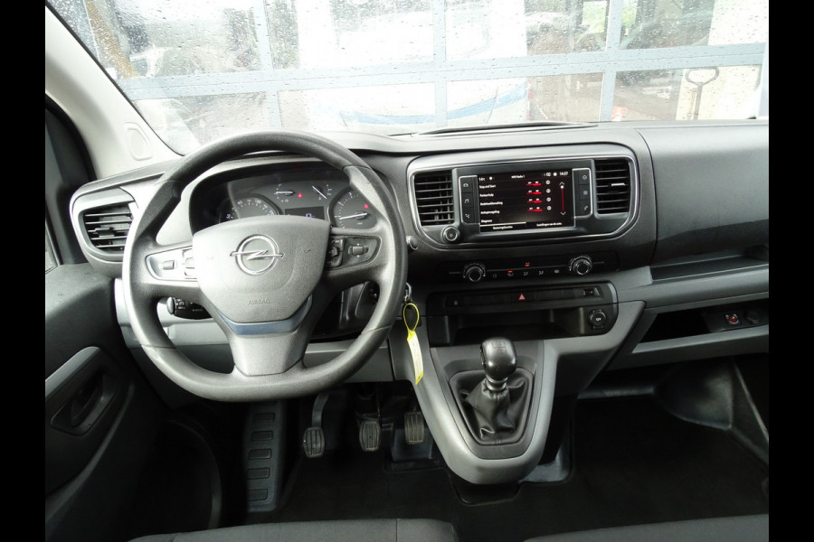 Opel Vivaro 2.0 CDTI L3H1 DC Edition | Airco | Navigatie | Achteruitrijcamera | 6 Persoons | Nieuw model |