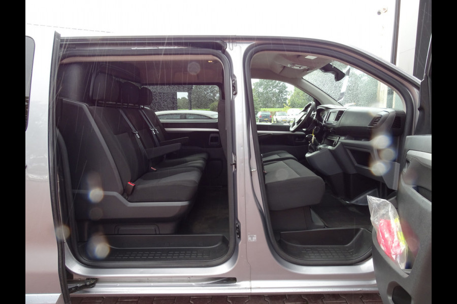 Opel Vivaro 2.0 CDTI L3H1 DC Edition | Airco | Navigatie | Achteruitrijcamera | 6 Persoons | Nieuw model |