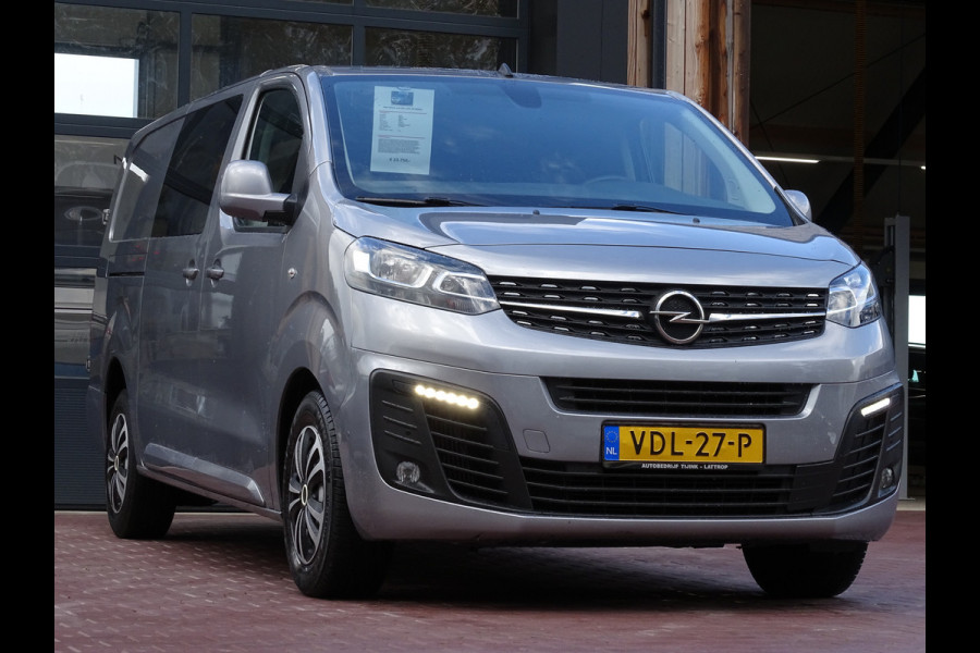Opel Vivaro 2.0 CDTI L3H1 DC Edition | Airco | Navigatie | Achteruitrijcamera | 6 Persoons | Nieuw model |