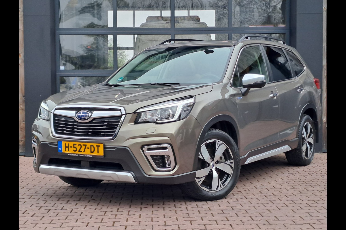 Subaru Forester 2.0i e-BOXER First Edition AWD | Trekhaak | Pano | All-seasons | Leder | LMV 18" | Camera | Dealer onderhouden | Subaru Forester 2.0i e-BOXER First Edition AWD | Trekhaak | Pano | All-seasons | Leder | LMV 18" | Camera | Dealer onderhouden |