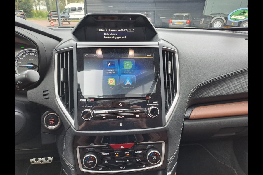 Subaru Forester 2.0i e-BOXER First Edition AWD | Trekhaak | Pano | All-seasons | Leder | LMV 18" | Camera | Dealer onderhouden |