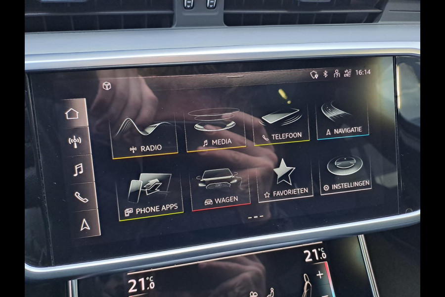 Audi A6 Avant 55 TFSI e quattro Pro Line S Competition | LED Matrix | Pano | Tour | Park assist | Trekhaak | B&O - 3D |