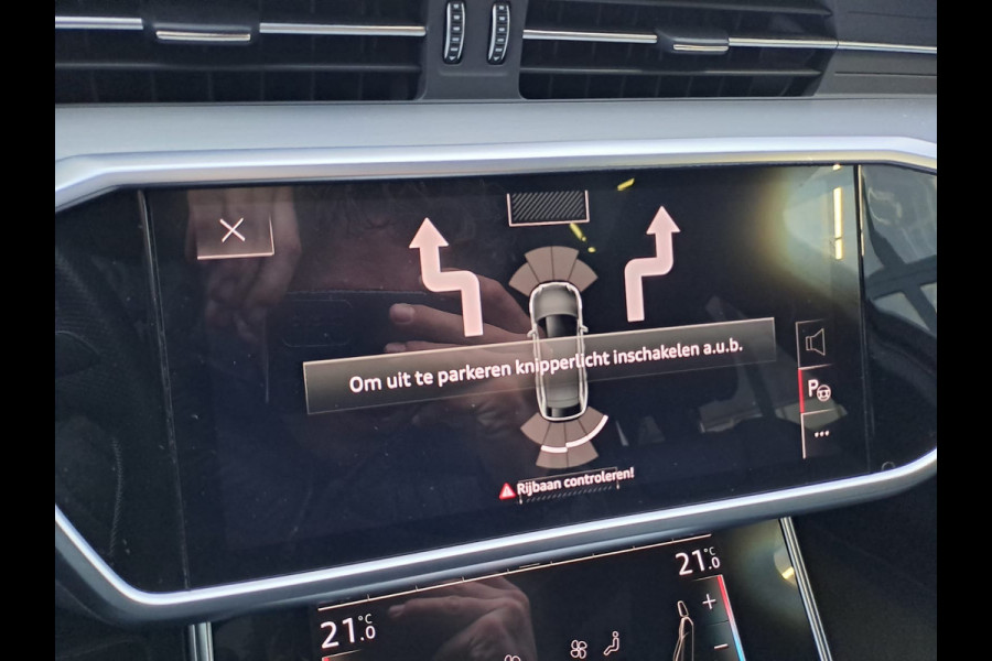 Audi A6 Avant 55 TFSI e quattro Pro Line S Competition | LED Matrix | Pano | Tour | Park assist | Trekhaak | B&O - 3D |