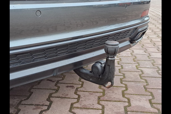 Audi A6 Avant 55 TFSI e quattro Pro Line S Competition | LED Matrix | Pano | Tour | Park assist | Trekhaak | B&O - 3D |