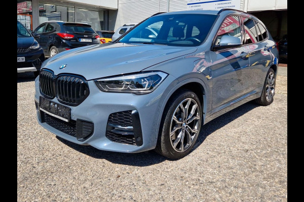 BMW X1 xDrive25e M-SPORT ** LED, NAVI+, PANORAMA, MEM, TREKH, HuD, 19-inch LMV, ** 1e EIG - UNFALLFREI **