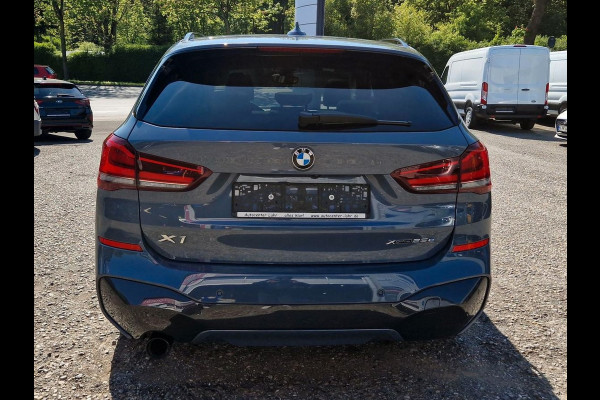 BMW X1 xDrive25e M-SPORT ** LED, NAVI+, PANORAMA, MEM, TREKH, HuD, 19-inch LMV, ** 1e EIG - UNFALLFREI **