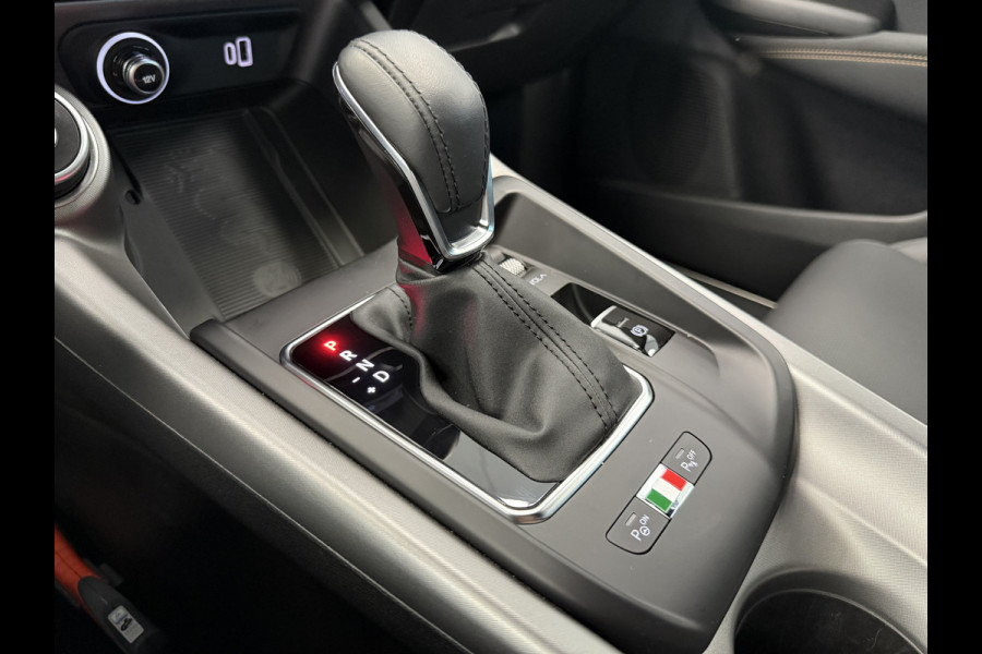 Alfa Romeo Tonale 1.5T Hybrid Veloce ACC Stoelventilatie 360 camera 1e eigenaar!