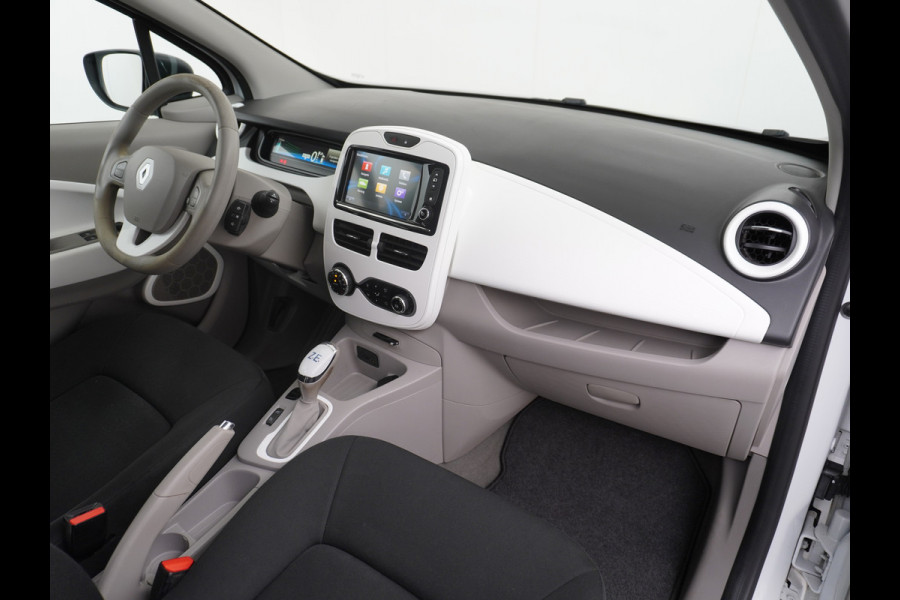 Renault ZOE R90 41kWh EIGEN -ACCU 93pk AUT. Navi ECC Apple Carplay Android WiFi-vb. LED EBD Multi-Media.vb. Bluetooth Apps Interieur-Koeling Isofix Bluetooth Led Origineel NLse auto van 1e eigenaar