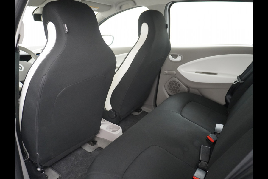 Renault ZOE R90 41kWh EIGEN -ACCU 93pk AUT. Navi ECC Apple Carplay Android WiFi-vb. LED EBD Multi-Media.vb. Bluetooth Apps Interieur-Koeling Isofix Bluetooth Led Origineel NLse auto van 1e eigenaar
