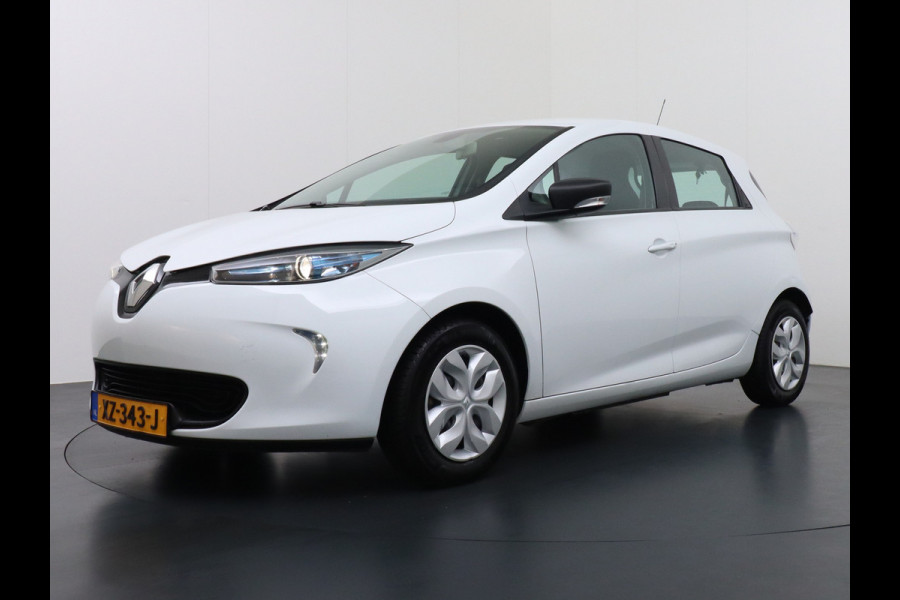 Renault ZOE R90 41kWh EIGEN -ACCU 93pk AUT. Navi ECC Apple Carplay Android WiFi-vb. LED EBD Multi-Media.vb. Bluetooth Apps Interieur-Koeling Isofix Bluetooth Led Origineel NLse auto van 1e eigenaar