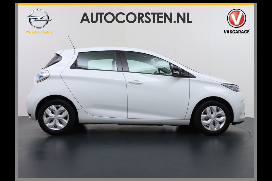 Renault ZOE R90 41kWh EIGEN -ACCU 93pk AUT. Navi ECC Apple Carplay Android WiFi-vb. LED EBD Multi-Media.vb. Bluetooth Apps Interieur-Koeling Isofix Bluetooth Led Origineel NLse auto van 1e eigenaar