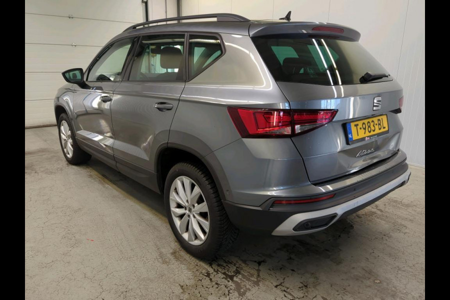 Seat Ateca 1.5 TSI Style Business Intense DSG Navigatie Apple Carplay/Android Auto Camera Parkeersensoren Cruise Control Full Led koplampen Lichtmetalen velgen Virtual Cockpit Getinte ramen Climate Control