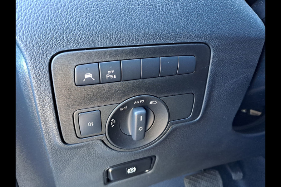 Mercedes-Benz Vito 116 CDI Lang DC Comfort | LED | Cruise | Schuifdeur links | Stoelverwarming | Navi | Camera | Lane Assist | All-seasons |