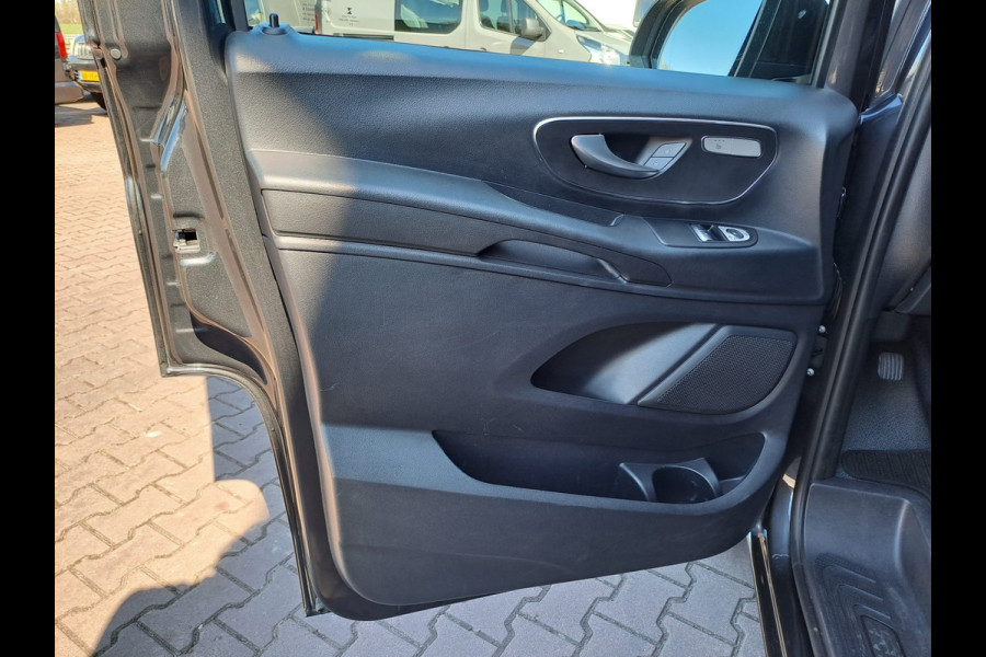 Mercedes-Benz Vito 116 CDI Lang DC Comfort | LED | Cruise | Schuifdeur links | Stoelverwarming | Navi | Camera | Lane Assist | All-seasons |
