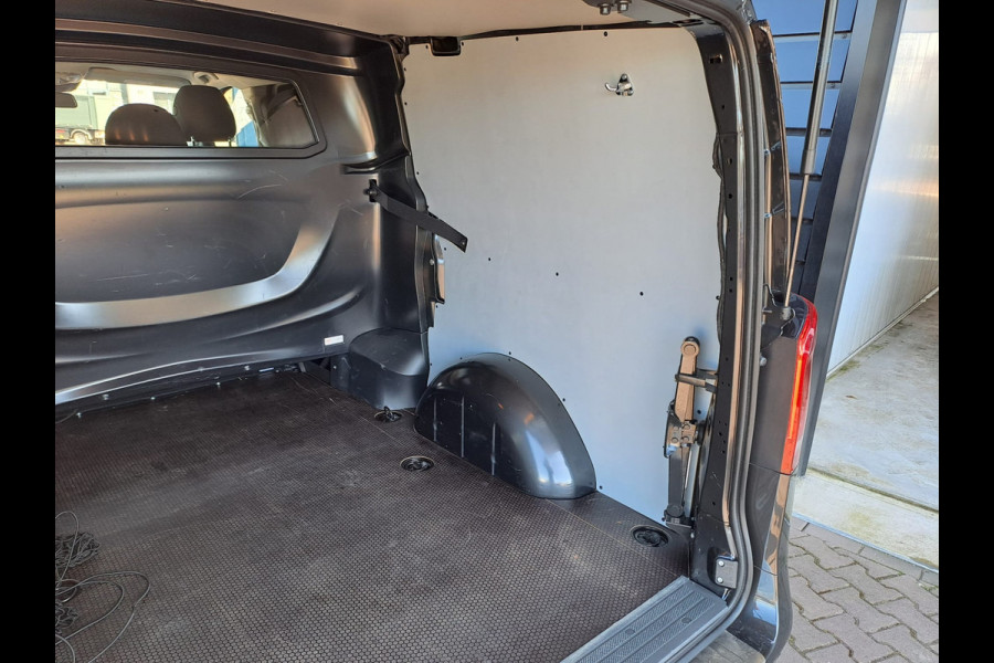 Mercedes-Benz Vito 116 CDI Lang DC Comfort | LED | Cruise | Schuifdeur links | Stoelverwarming | Navi | Camera | Lane Assist | All-seasons |