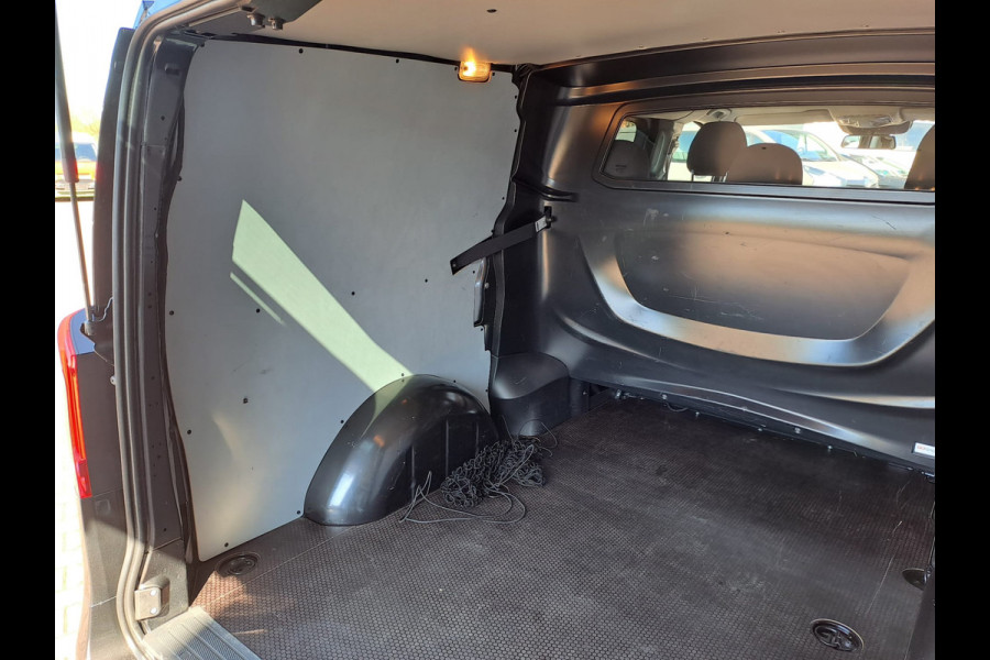 Mercedes-Benz Vito 116 CDI Lang DC Comfort | LED | Cruise | Schuifdeur links | Stoelverwarming | Navi | Camera | Lane Assist | All-seasons |