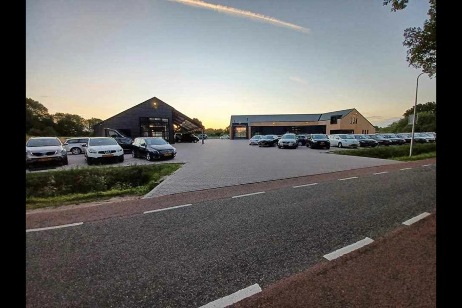 Mercedes-Benz Vito 116 CDI Lang DC Comfort | LED | Cruise | Schuifdeur links | Stoelverwarming | Navi | Camera | Lane Assist | All-seasons |