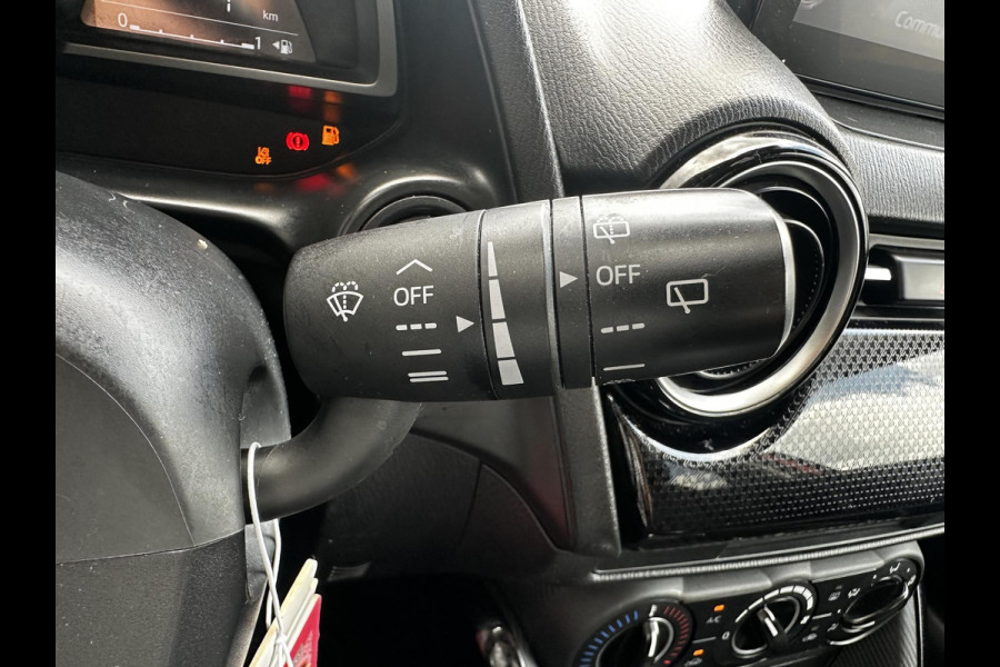 Mazda 2 1.5 Skyactiv-G Sport Selected | CRUISE CONTROL | ACHTERUITRIJ CAMERA | NAVIGATIE SYSTEEM |