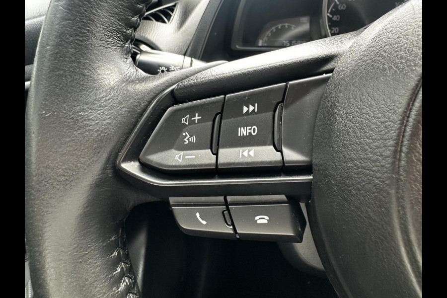 Mazda 2 1.5 Skyactiv-G Sport Selected | CRUISE CONTROL | ACHTERUITRIJ CAMERA | NAVIGATIE SYSTEEM |