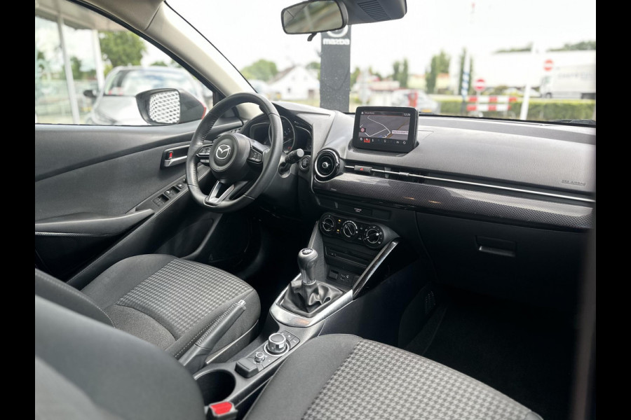 Mazda 2 1.5 Skyactiv-G Sport Selected | CRUISE CONTROL | ACHTERUITRIJ CAMERA | NAVIGATIE SYSTEEM |