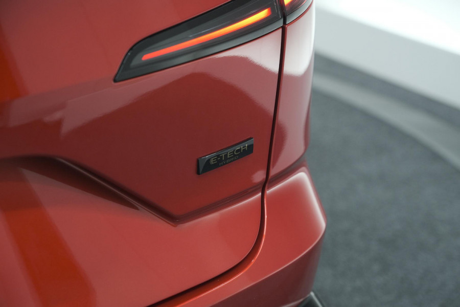 Renault Austral 1.2 E-Tech full hybrid 200 techno | Panoramadak | 360 Camera | Dodehoekdetectie | Apple Carplay