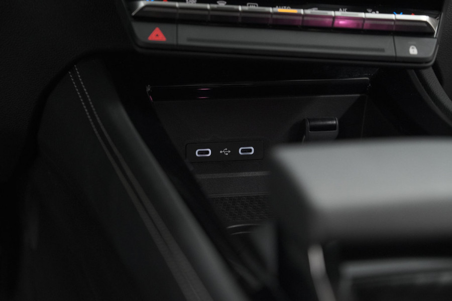 Renault Austral 1.2 E-Tech full hybrid 200 techno | Panoramadak | 360 Camera | Dodehoekdetectie | Apple Carplay