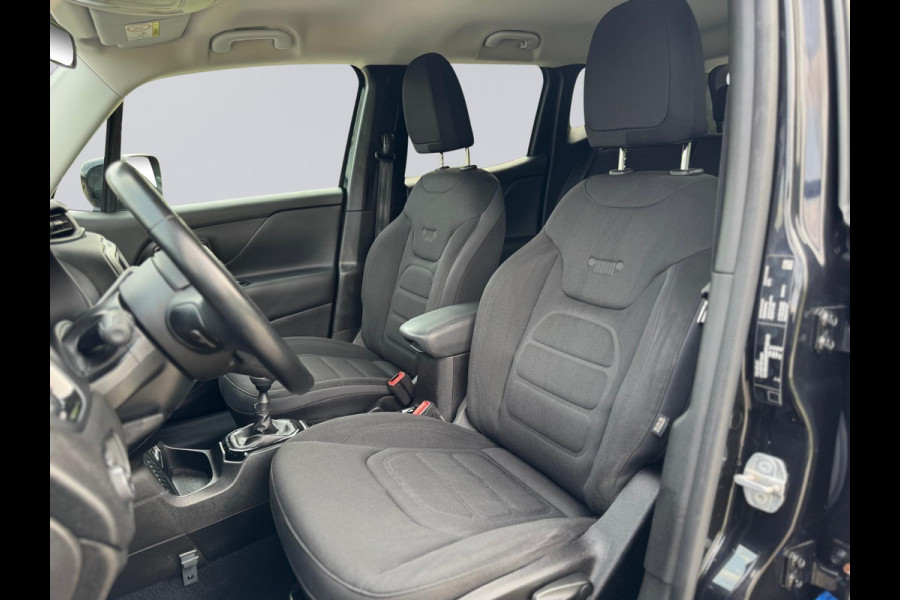 Jeep Renegade 1.6 E-Torq Night Eagle II, trekhaak, mooie complete uitvoering, NL auto met nationale auto pas