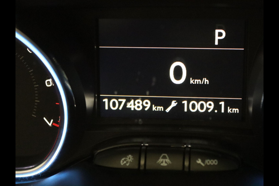 Peugeot 2008 1.2 PureTech Blue Lease Allure Camera | Climate | Navi | Trekhaak
