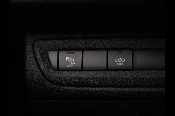 Peugeot 2008 1.2 PureTech Blue Lease Allure Camera | Climate | Navi | Trekhaak