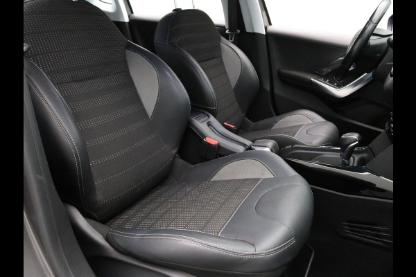 Peugeot 2008 1.2 PureTech Blue Lease Allure Camera | Climate | Navi | Trekhaak