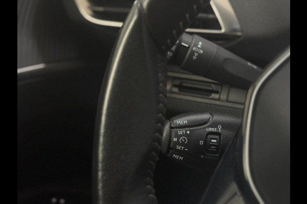 Peugeot 5008 130PK| Style | Navi | 7-Zits | Parelmoer | Cruise Control|Airco|Nette SUV|