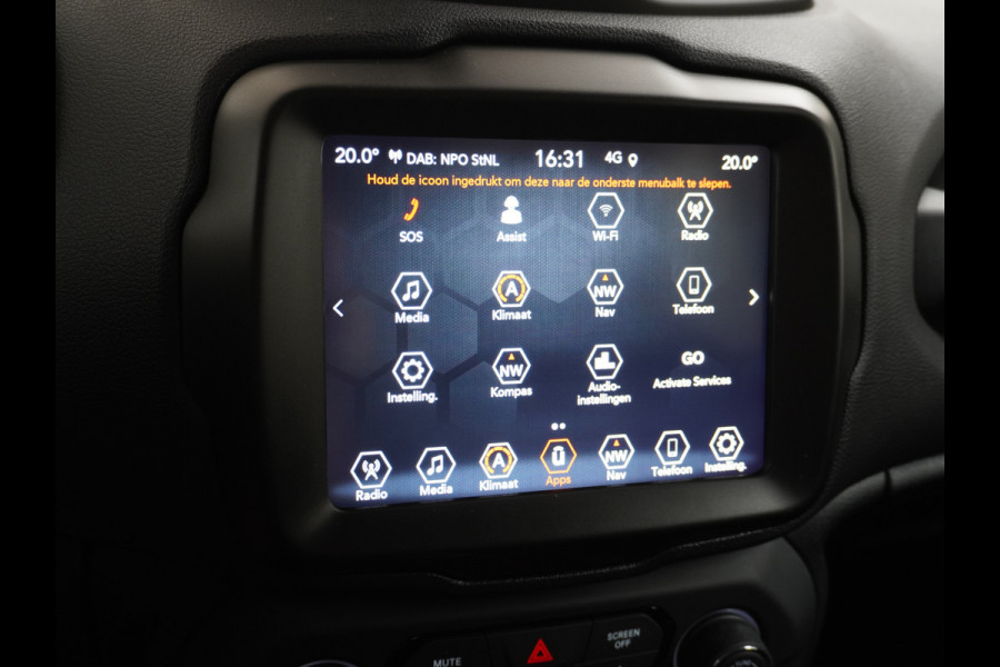 Jeep Renegade T120pk Navi Camera Apple Carplay Android Auto Achteruitrij-Assist Dodehoek-detectie Park-Assist PDC-A+V 19" DAB U-Connect Live 8 Regen-Lichtsensor Led Blindspot monitoring Lane Assist Dim.Binnenspiegel Lmv Privacy Glas Bluetooth Super compleet Slechts 1.295kg in gewicht zorgt voor een laag verbruik en dito kosten!