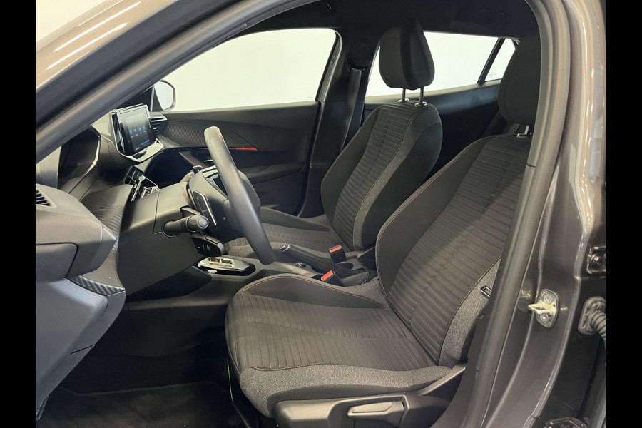 Peugeot 2008 1.2 130pk Aut-8 PureTech Active Pack Navi Cruise Control Airco PDC VA+ Camera