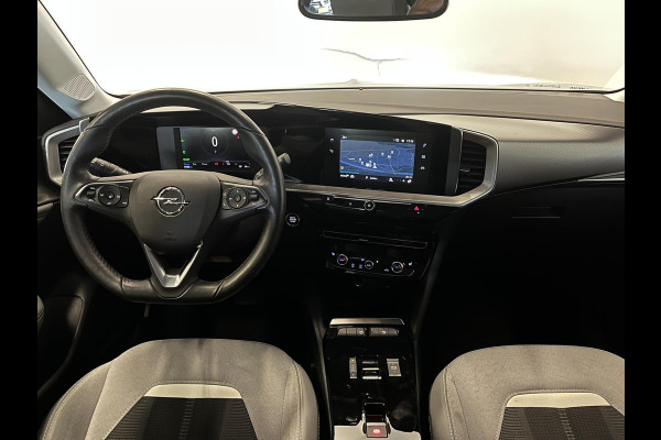 Opel Mokka-e Elegance 50-kWh 11kw bl. Climate Control Cruise control LED Parkeersensoren + Achteruitrijcamera Voorstoelen verwarmd Apple Carplay/ Android Auto