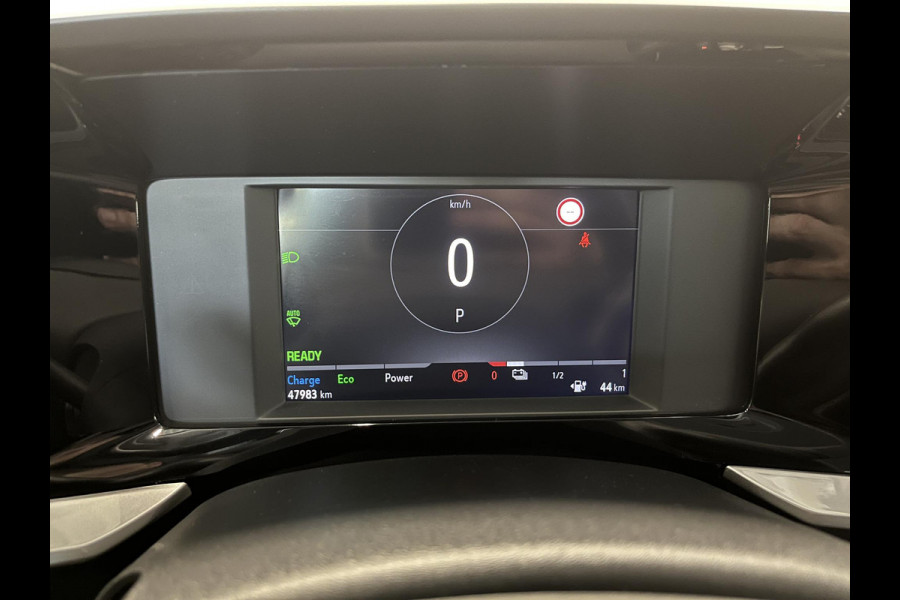 Opel Mokka-e Elegance 50-kWh 11kw bl. Climate Control Cruise control LED Parkeersensoren + Achteruitrijcamera Voorstoelen verwarmd Apple Carplay/ Android Auto