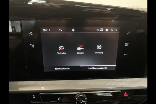Opel Mokka-e Elegance 50-kWh 11kw bl. Climate Control Cruise control LED Parkeersensoren + Achteruitrijcamera Voorstoelen verwarmd Apple Carplay/ Android Auto
