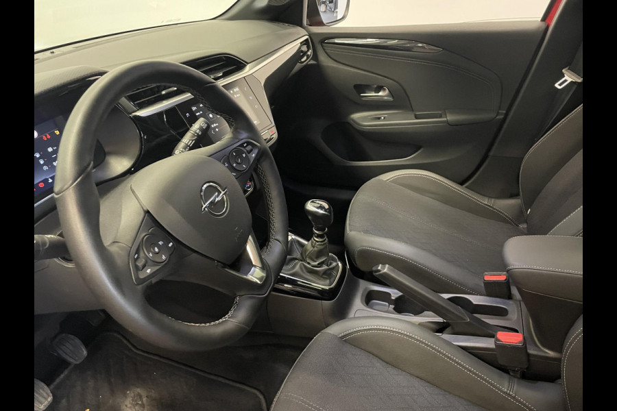 Opel Corsa 1.2 Turbo 100pk Elegance Sky Climate control Cruise control LED Panoramadak Stuurverwarming Stoelverwarming 360 camera Apple Carplay/ Android Auto